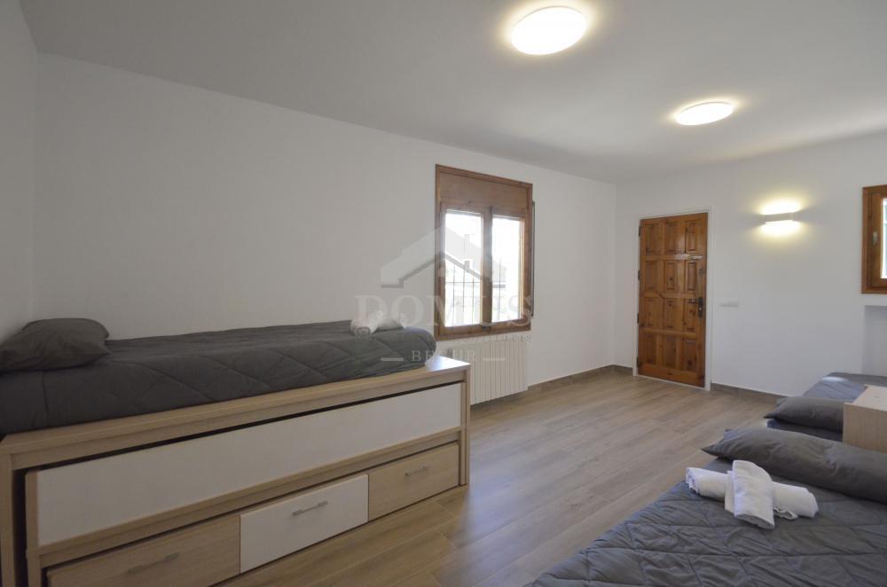 051 Casa Blanca Vrijstaand huis / Villa Centre Begur 051 Casa Blanca Vrijstaand huis / Villa Centre Begur