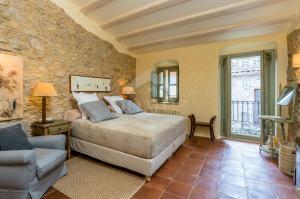 5103 Casa Alzines Village house Centre Begur