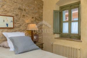 5103 Casa Alzines Village house Centre Begur