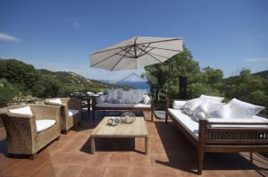 2061 Casa Dadumbo Detached house / Villa Sa Riera Begur