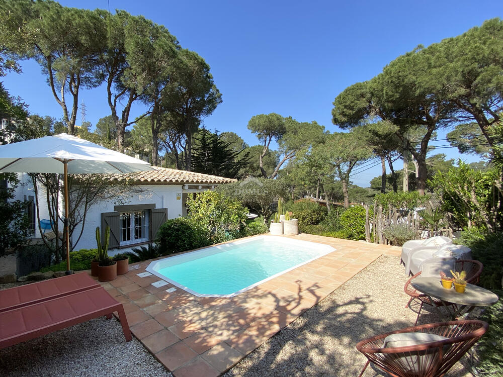 186 Casa Maragall Vrijstaand huis / Villa Residencial Begur Begur 186 Casa Maragall Vrijstaand huis / Villa Residencial Begur Begur