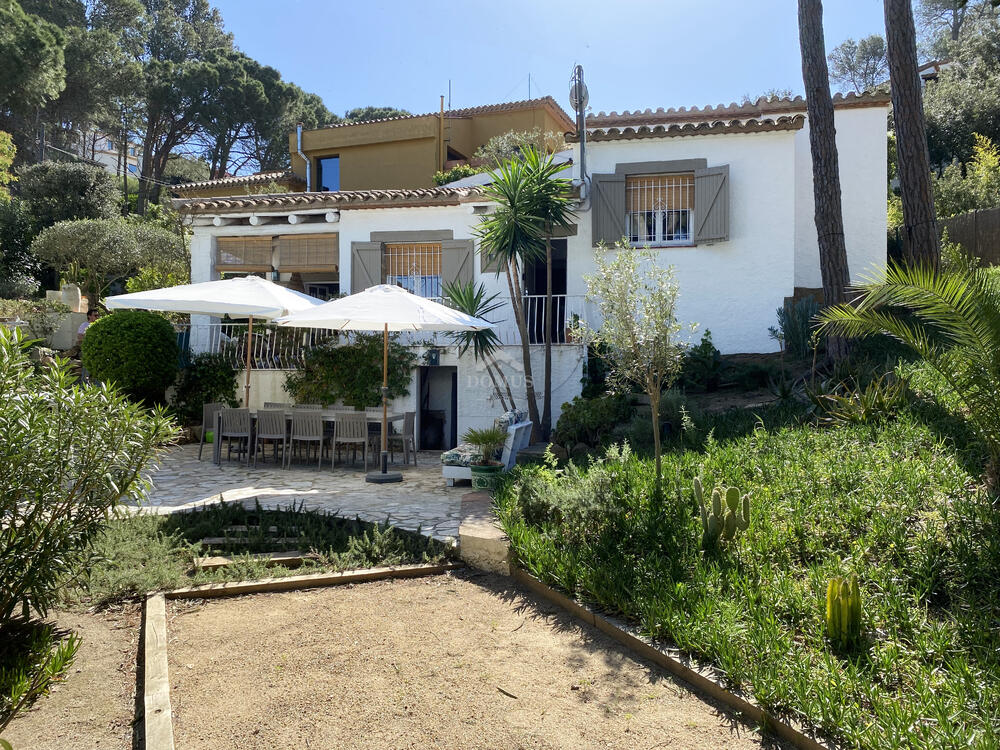 186 Casa Maragall Vrijstaand huis / Villa Residencial Begur Begur 186 Casa Maragall Vrijstaand huis / Villa Residencial Begur Begur