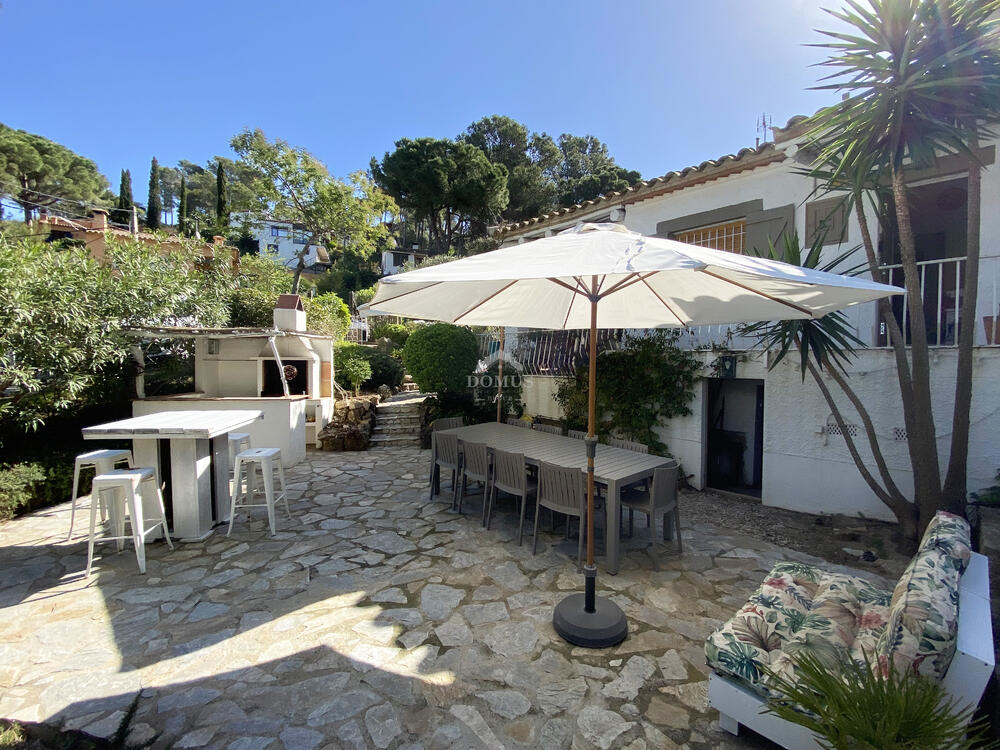 186 Casa Maragall Vrijstaand huis / Villa Residencial Begur Begur 186 Casa Maragall Vrijstaand huis / Villa Residencial Begur Begur