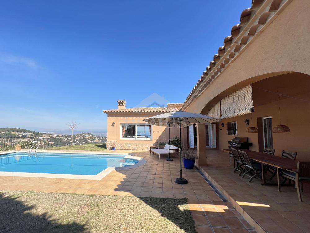 346 Casa Creta Vrijstaand huis / Villa Xarmada Begur 346 Casa Creta Vrijstaand huis / Villa Xarmada Begur