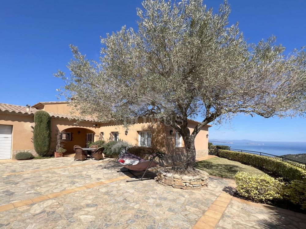 346 Casa Creta Vrijstaand huis / Villa Xarmada Begur 346 Casa Creta Vrijstaand huis / Villa Xarmada Begur