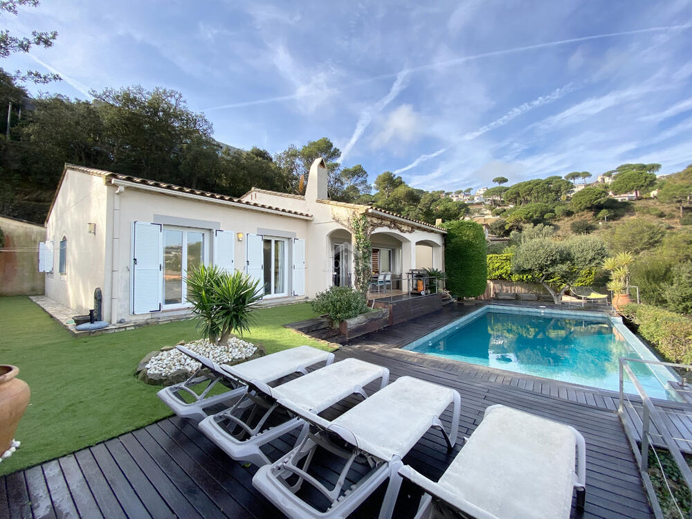 195 Casa Illetes Vrijstaand huis / Villa Sa Riera Begur 195 Casa Illetes Vrijstaand huis / Villa Sa Riera Begur