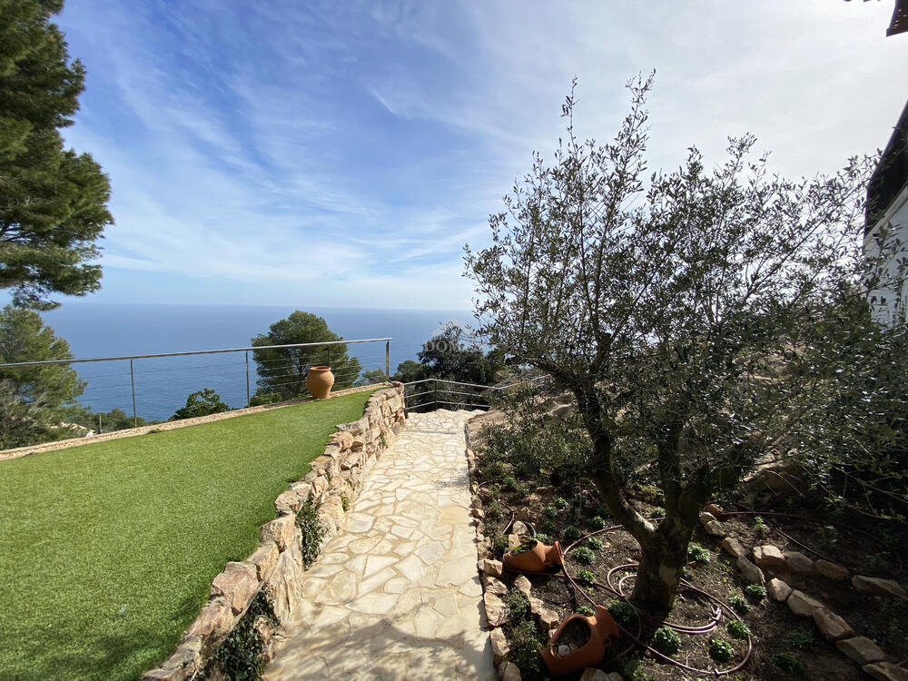 628 La Roca Serena Vrijstaand huis / Villa Aiguaxelida Palafrugell 628 La Roca Serena Vrijstaand huis / Villa Aiguaxelida Palafrugell