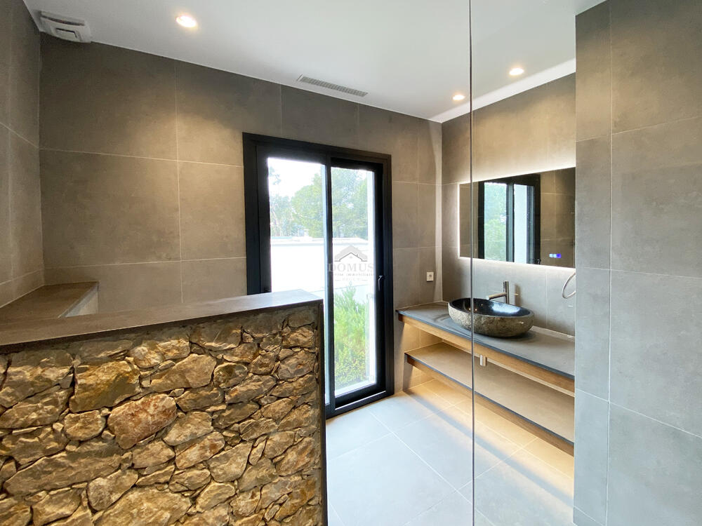 628 La Roca Serena Vrijstaand huis / Villa Aiguaxelida Palafrugell 628 La Roca Serena Vrijstaand huis / Villa Aiguaxelida Palafrugell