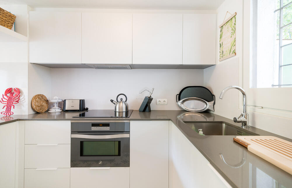 350 La vie en rouge Appartement Sa Riera Begur 350 La vie en rouge Appartement Sa Riera Begur