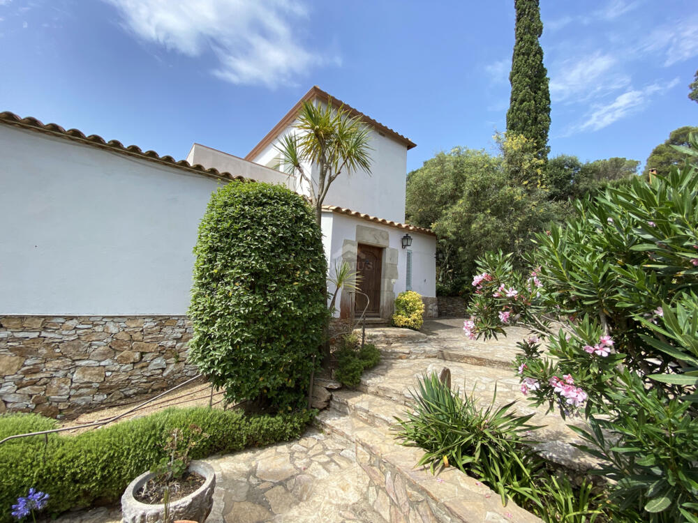 065 El Patio de los Leones Vrijstaand huis / Villa Casa de Campo Begur 065 El Patio de los Leones Vrijstaand huis / Villa Casa de Campo Begur