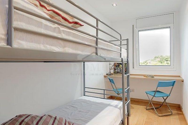 075 IOLANDA DE CRUILLES Vrijstaand huis Centre Begur 075 IOLANDA DE CRUILLES Vrijstaand huis Centre Begur