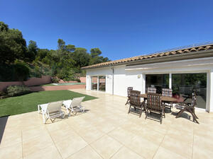 075 Iolanda de Cruilles Detached house / Villa Centre Begur