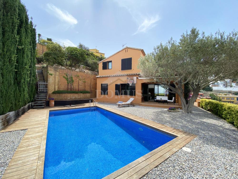 158 Mar Blau Vrijstaand huis / Villa Centre Begur 158 Mar Blau Vrijstaand huis / Villa Centre Begur