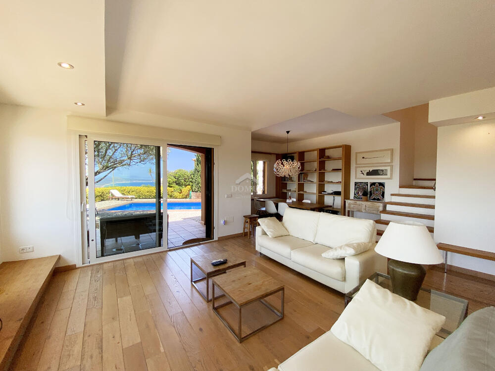 158 Mar Blau Vrijstaand huis / Villa Centre Begur 158 Mar Blau Vrijstaand huis / Villa Centre Begur