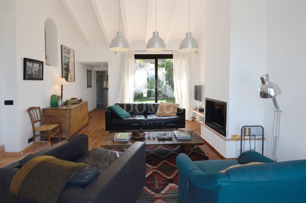 119 MENORCA Casa aïllada Centre Begur 119 MENORCA Casa aïllada Centre Begur