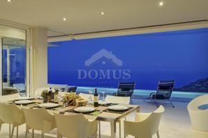 2752 VILLA GAVINES Vrijstaand huis Centre Begur