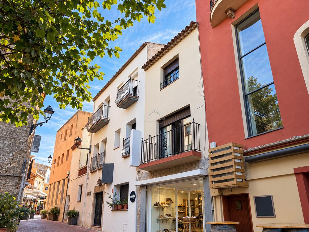 5162 CASTELL Casa de pueblo Centre Begur