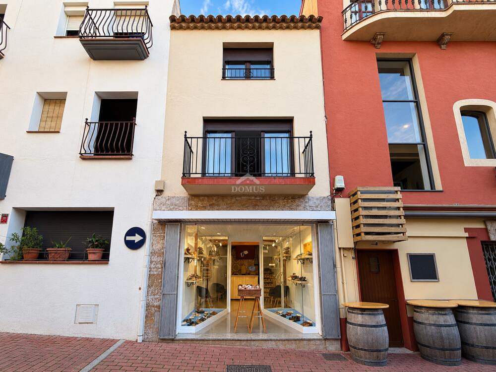 5162 CASTELL Casa de pueblo Centre Begur
