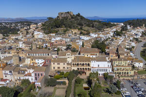 5161 Volta Indiana Village house Centre Begur