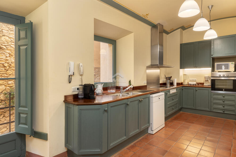 5161 Volta Indiana Village house Centre Begur 5161 Volta Indiana Village house Centre Begur