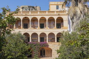 5161 Volta Indiana Village house Centre Begur