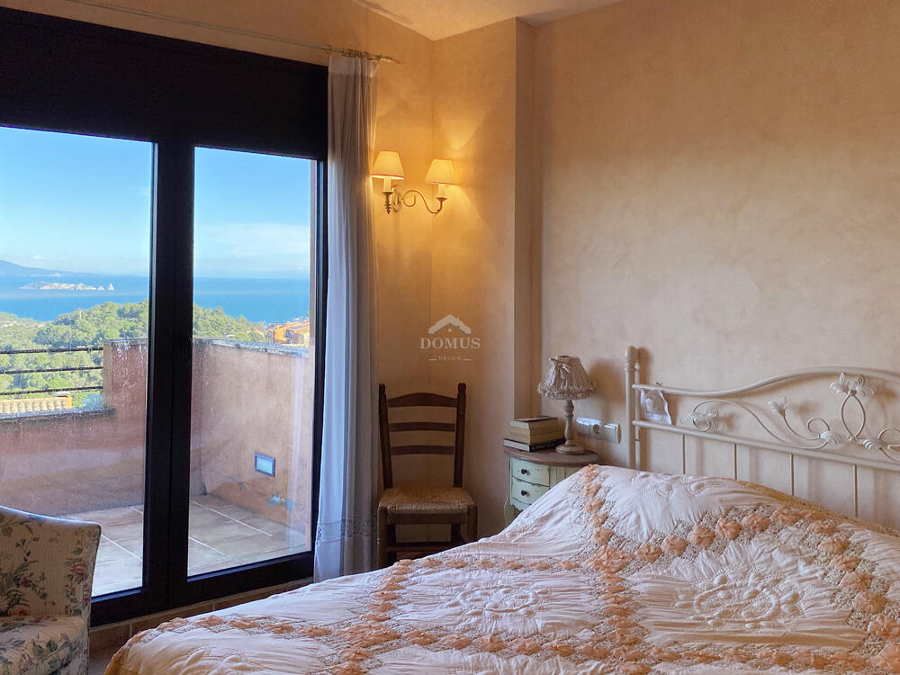 41237 Casa Montgrí Maison jumelée Centre Begur 41237 Casa Montgrí Maison jumelée Centre Begur