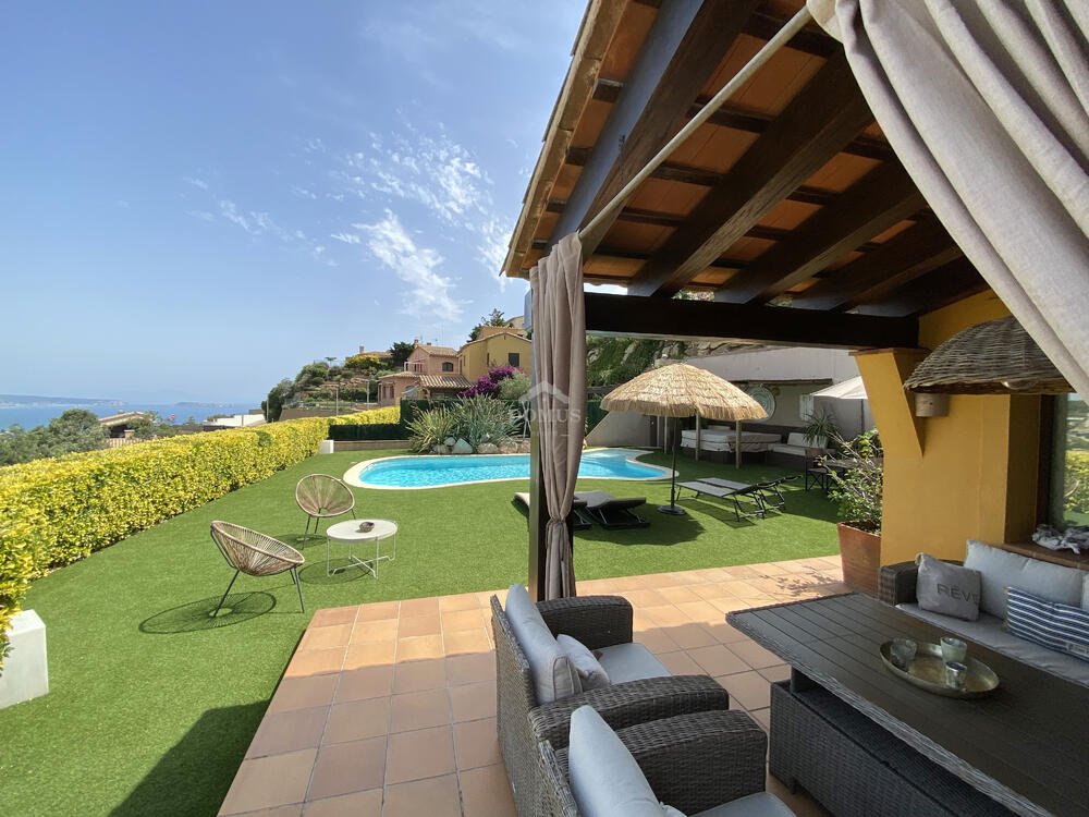 159 Casa d'en Pinc Vrijstaand huis / Villa Centre Begur 159 Casa d'en Pinc Vrijstaand huis / Villa Centre Begur