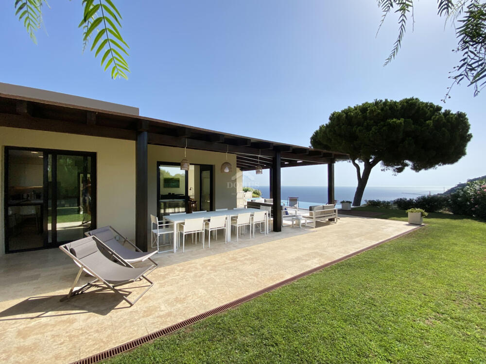 2953 Puig de Montcal Detached house / Villa Aiguablava Begur 2953 Puig de Montcal Detached house / Villa Aiguablava Begur