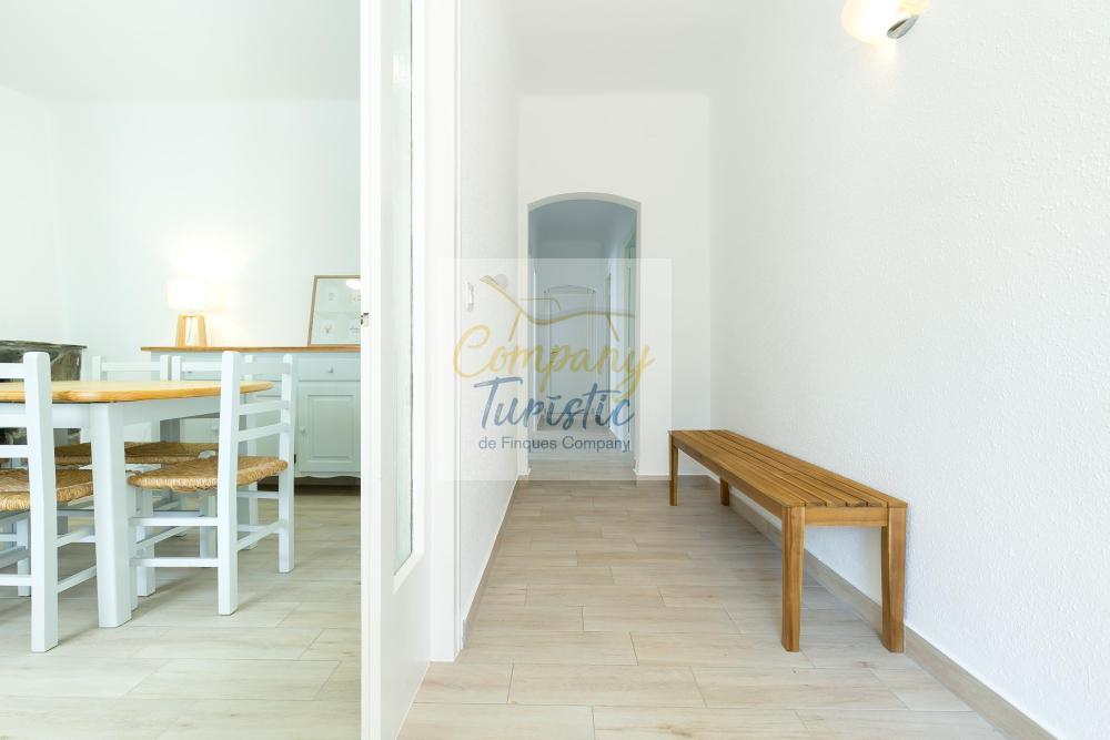 R251 VICENS VIVES Apartament El Far Roses