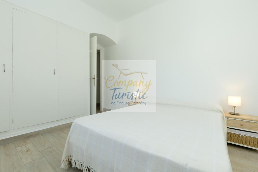 R251 VICENS VIVES Apartament El Far Roses