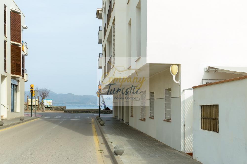 L264 LLANÇÀ 8 BXS Apartamento Platja de la Ribera Port de la Selva (El)