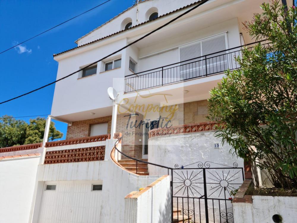 L230-1 CASA FERRER Semi-detached house La Coma Llançà