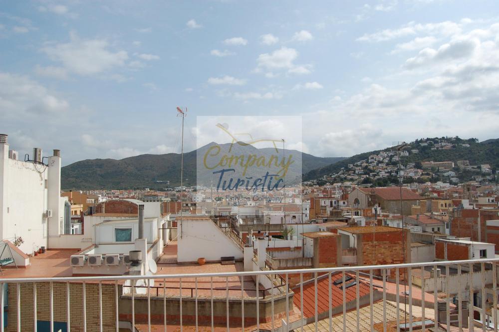 R122 ESTRELLA  5-1 Studio-Apartment Centre Roses