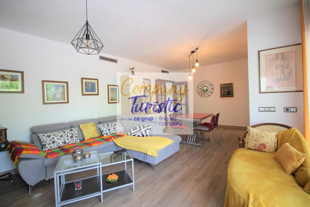 L146-1 JOSEP I Apartment  Llançà