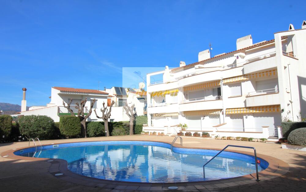 L227-01 RES. LA FARELLA B 1-8 Apartament La Farella Llançà