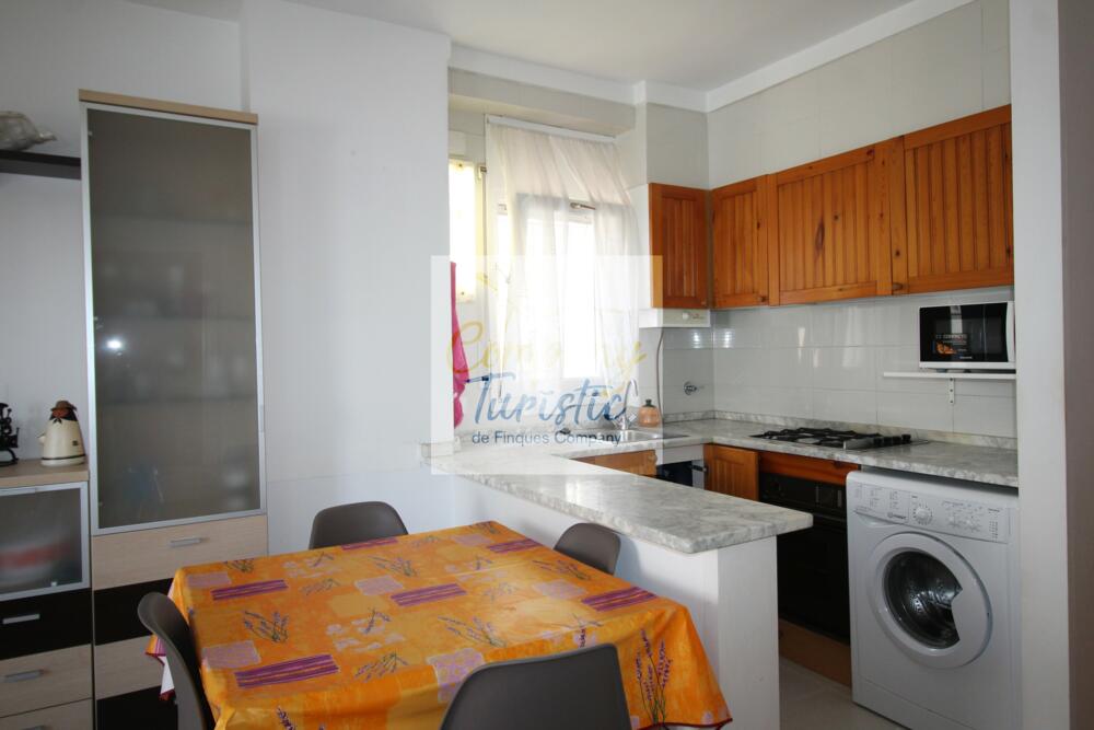 L227-01 RES. LA FARELLA B 1-8 Apartament La Farella Llançà