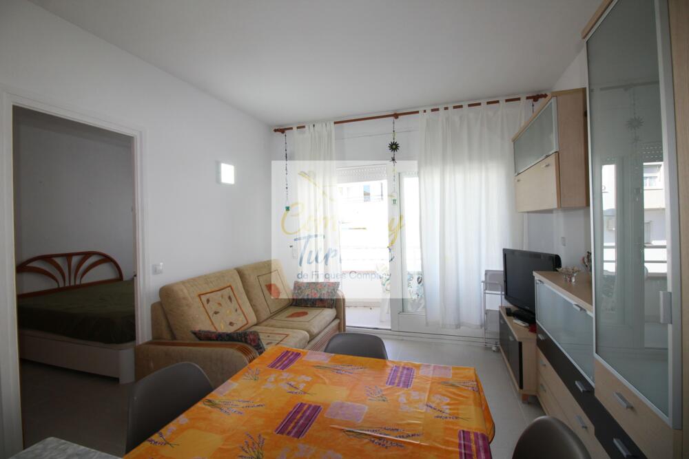 L227-01 RES. LA FARELLA B 1-8 Apartament La Farella Llançà