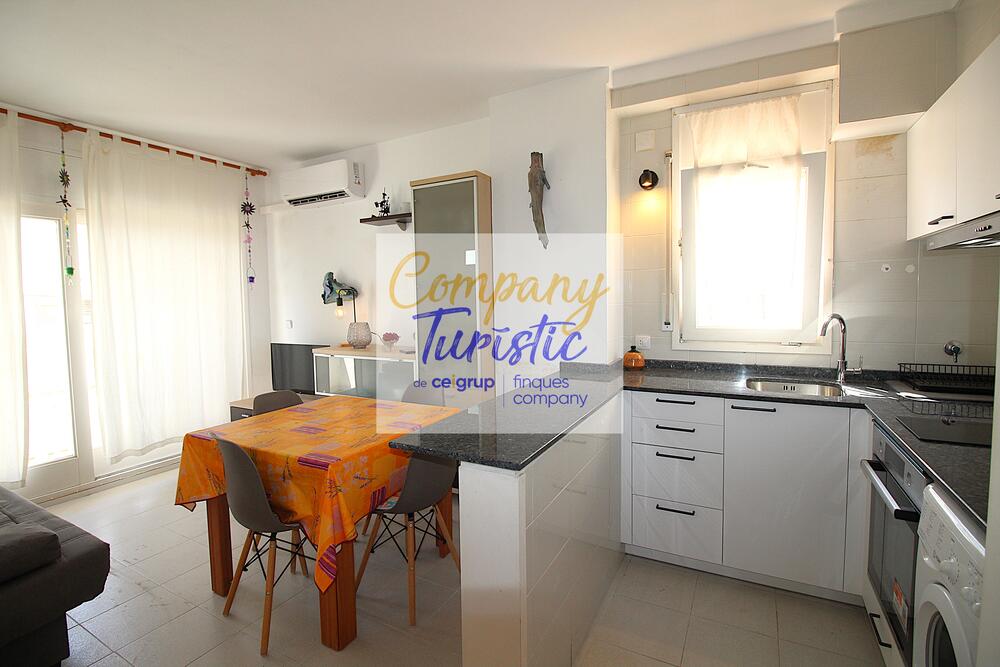 L227-01 RES. LA FARELLA B 1-8 Apartamento La Farella Llançà L227-01 RES. LA FARELLA B 1-8 Apartamento La Farella Llançà