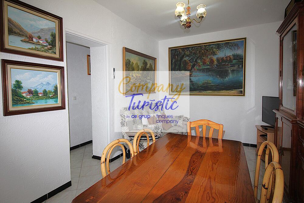 L166-01 GRIFEU 6 Apartamento  Llançà