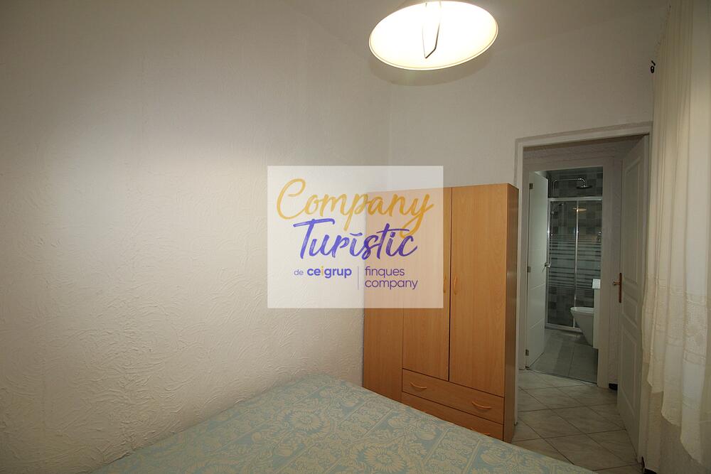 L166-01 GRIFEU 6 Apartamento  Llançà
