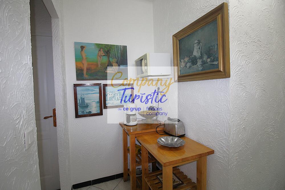 L166-01 GRIFEU 6 Apartamento  Llançà