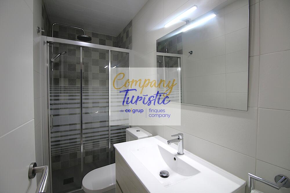 L166-01 GRIFEU 6 Apartamento  Llançà