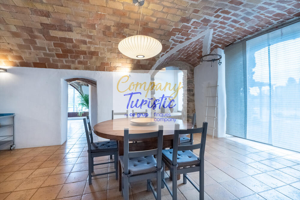 L134-01 MAS CAN PERE PAU Casa aïllada / Villa PEDRET I MARZÀ L134-01 MAS CAN PERE PAU Casa aïllada / Villa PEDRET I MARZÀ