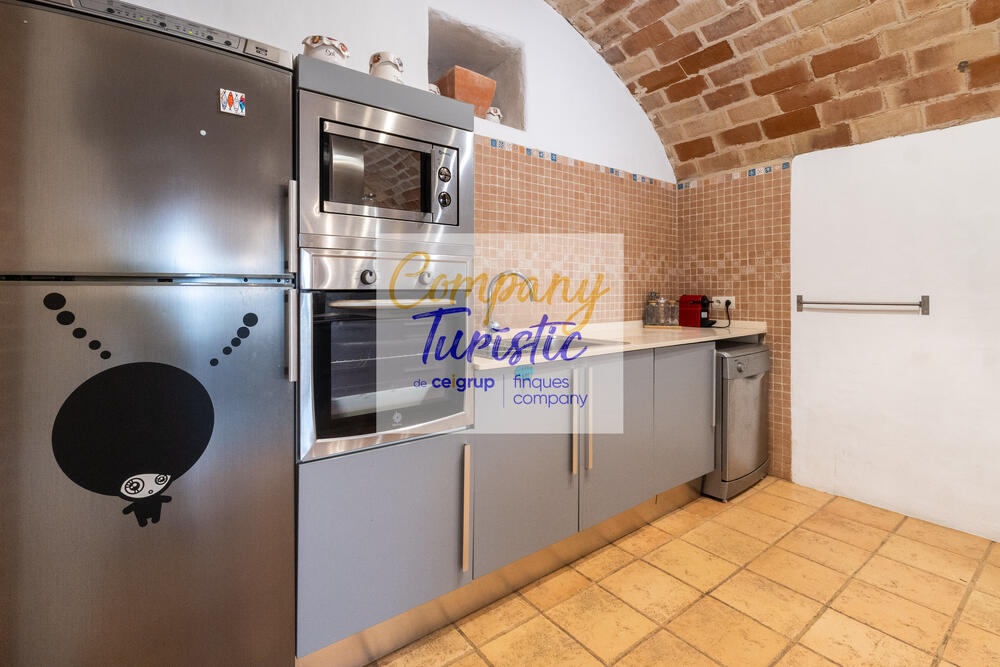 L134-01 MAS CAN PERE PAU Casa aïllada / Villa PEDRET I MARZÀ L134-01 MAS CAN PERE PAU Casa aïllada / Villa PEDRET I MARZÀ