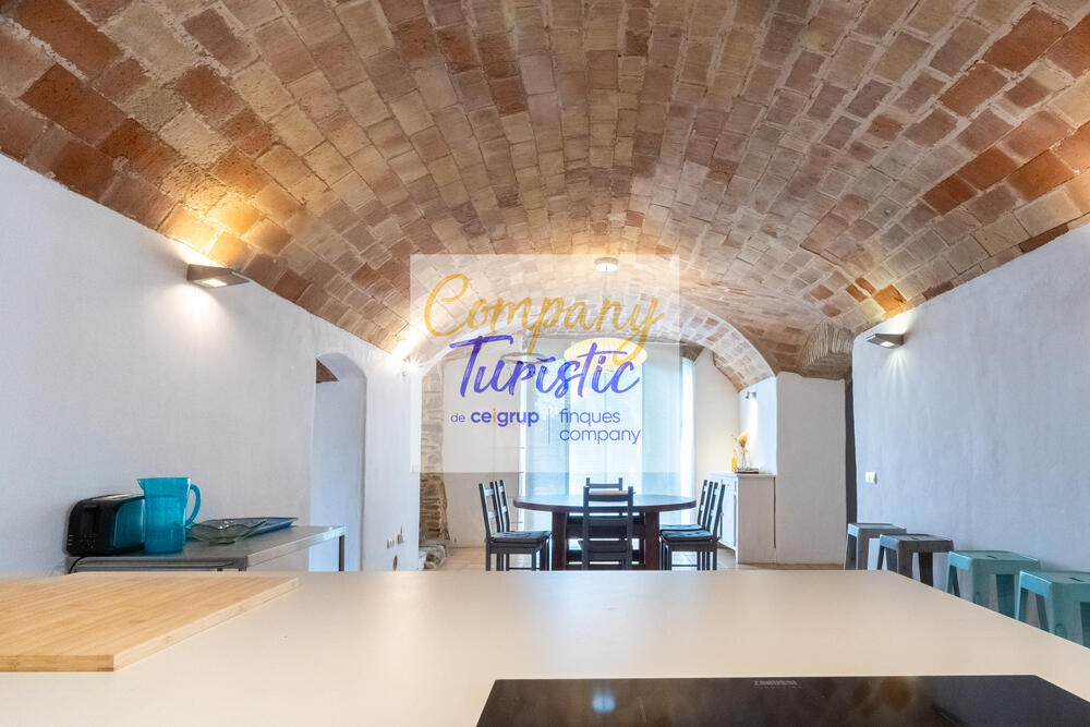 L134-01 MAS CAN PERE PAU Casa aïllada / Villa PEDRET I MARZÀ L134-01 MAS CAN PERE PAU Casa aïllada / Villa PEDRET I MARZÀ