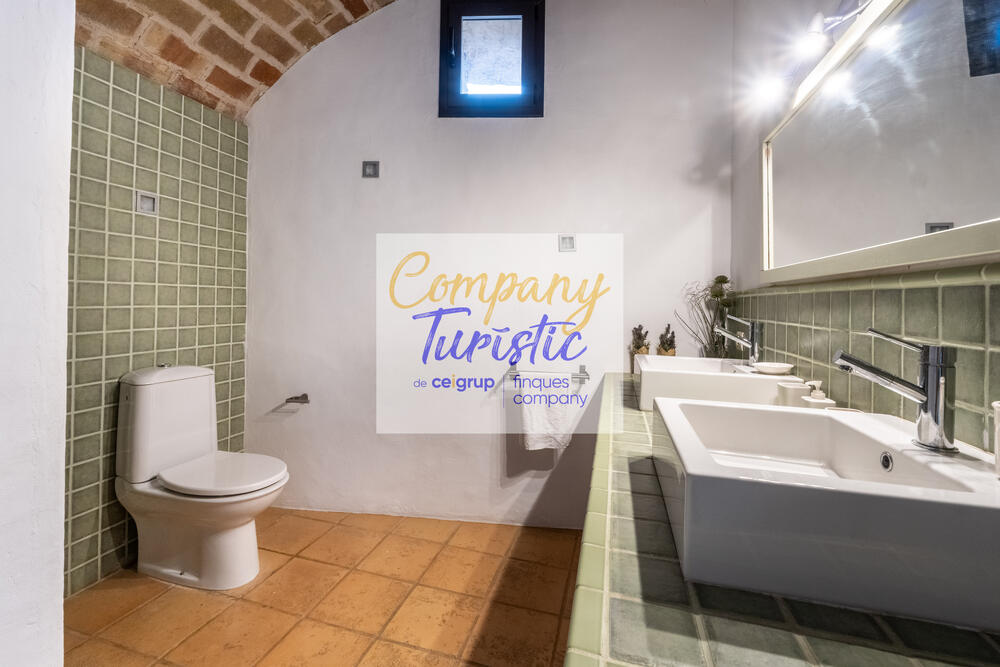 L134-01 MAS CAN PERE PAU Casa aïllada / Villa PEDRET I MARZÀ L134-01 MAS CAN PERE PAU Casa aïllada / Villa PEDRET I MARZÀ