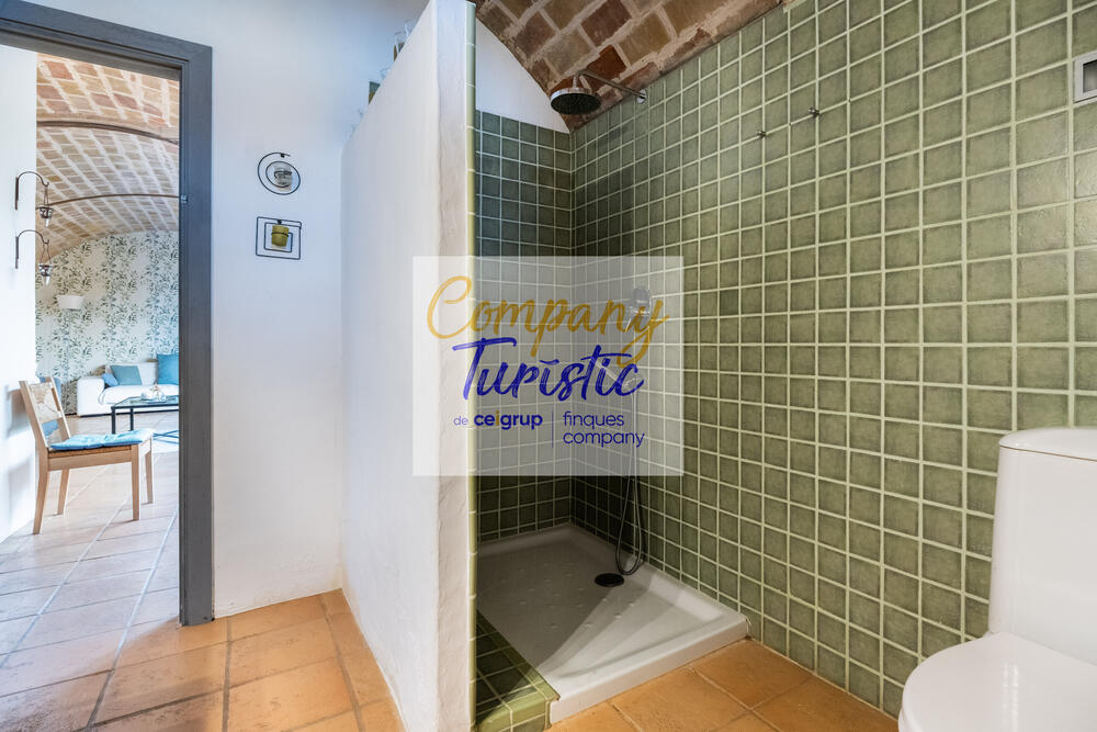 L134-01 MAS CAN PERE PAU Casa aïllada / Villa PEDRET I MARZÀ L134-01 MAS CAN PERE PAU Casa aïllada / Villa PEDRET I MARZÀ