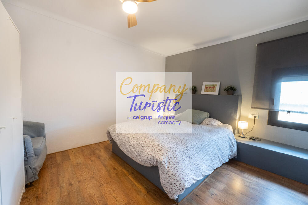 L134-01 MAS CAN PERE PAU Casa aïllada / Villa PEDRET I MARZÀ L134-01 MAS CAN PERE PAU Casa aïllada / Villa PEDRET I MARZÀ