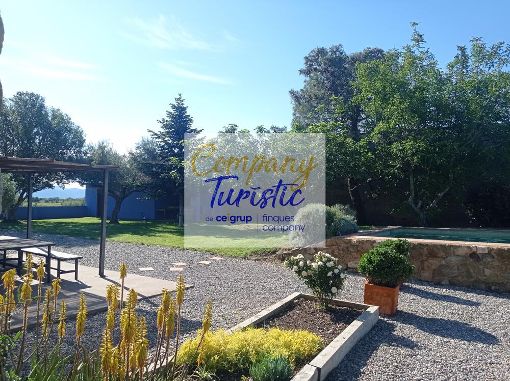 L134-01 MAS CAN PERE PAU Casa aïllada / Villa PEDRET I MARZÀ L134-01 MAS CAN PERE PAU Casa aïllada / Villa PEDRET I MARZÀ