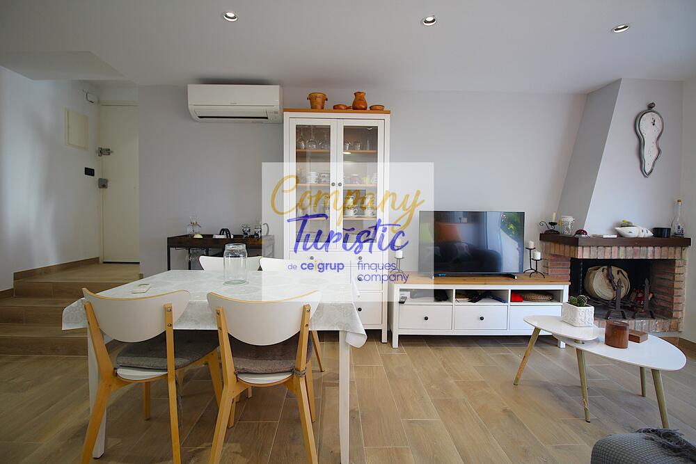 L123-02 ANDORRA 6 Apartamento LLANÇÀ L123-02 ANDORRA 6 Apartamento LLANÇÀ
